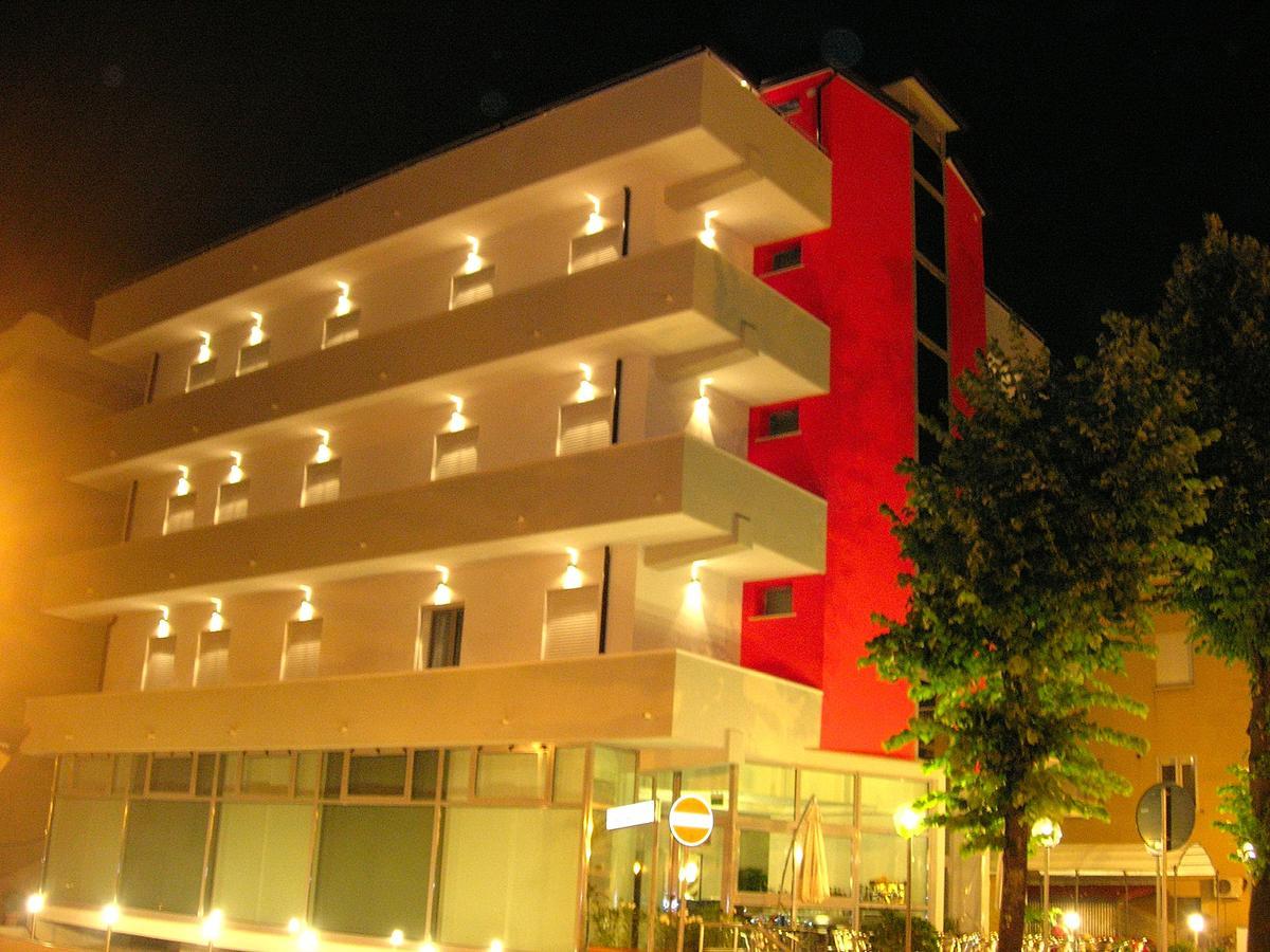 Hotel Etoile Rímini Exterior foto